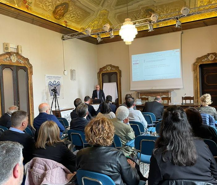 A Villa Pariani un seminario sulle procedure di esportazione