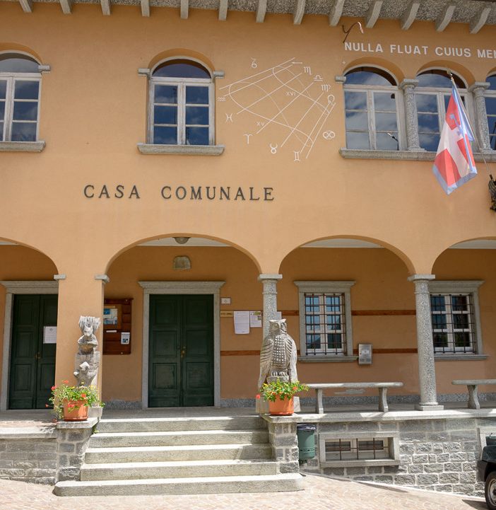Doppia surroga nel 'parlamentino' di Villette