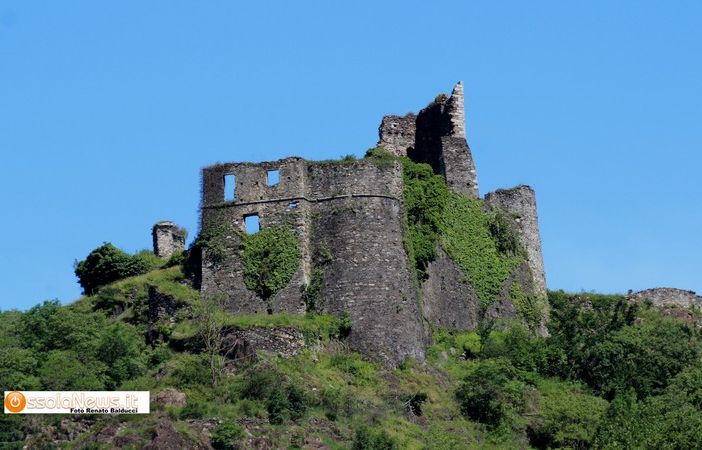 Avviato il recupero della rocca medievale di Vogogna