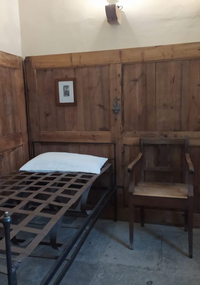In Collegiata si celebra la messa della Festa della Cella in ricordo di Rosmini