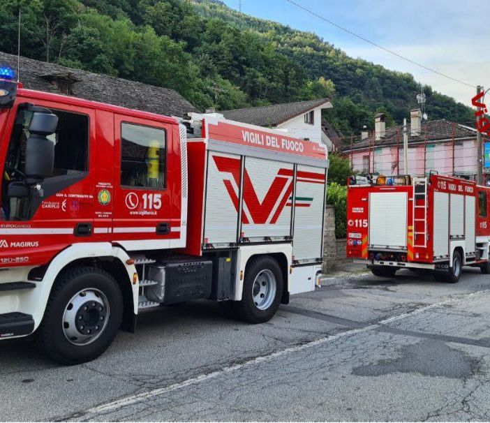 Scoppia un incendio, anziana salvata dai vicini di casa