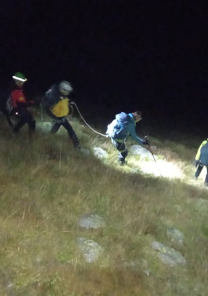 Soccorso in azione nella notte al Pizzo Andolla, tre escursionisti salvati, uno disperso
