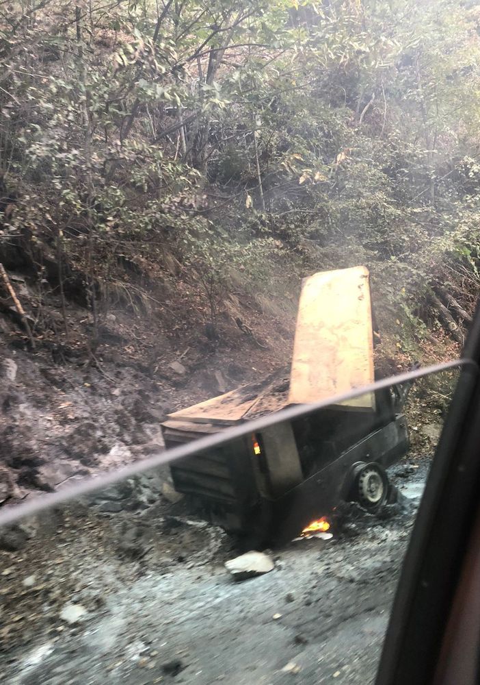 Compressore in fiamme al cantiere di Ribellasca, traffico in tilt