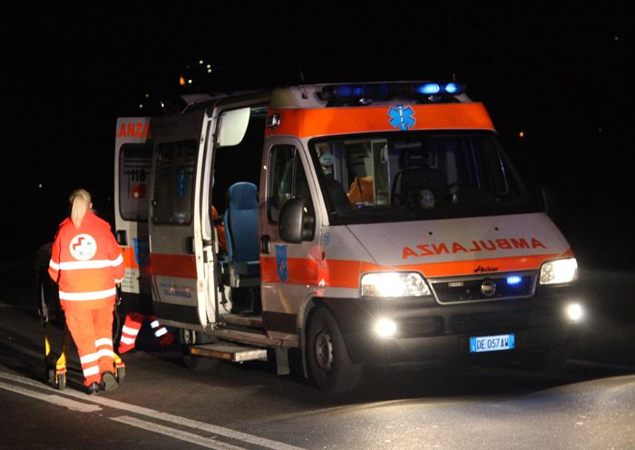 Mergozzo, 39enne cade in moto: portato al Dea in gravi condizioni