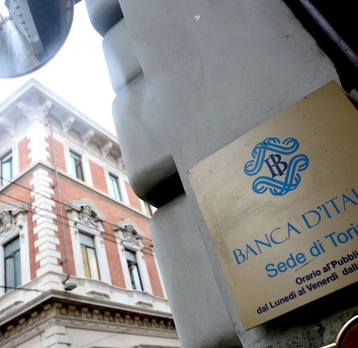 Il Piemonte paga il prezzo delle crisi: l'economia tiene, ma l'inflazione continua a mangiarsi i risparmi