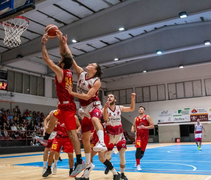 Sconfitta per la FindomoPediacooph24 contro Valsesia Basket