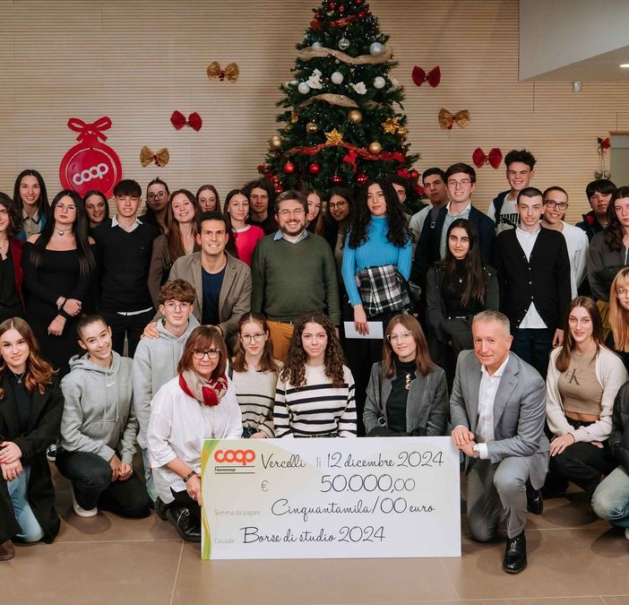 Nova Coop premia i giovani: borse di studio a dieci studenti del Vco