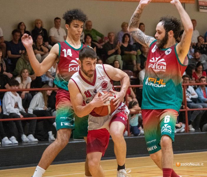 Basket: FindomoPediacooph24 travolta ad Oleggio, finisce 89 a 74