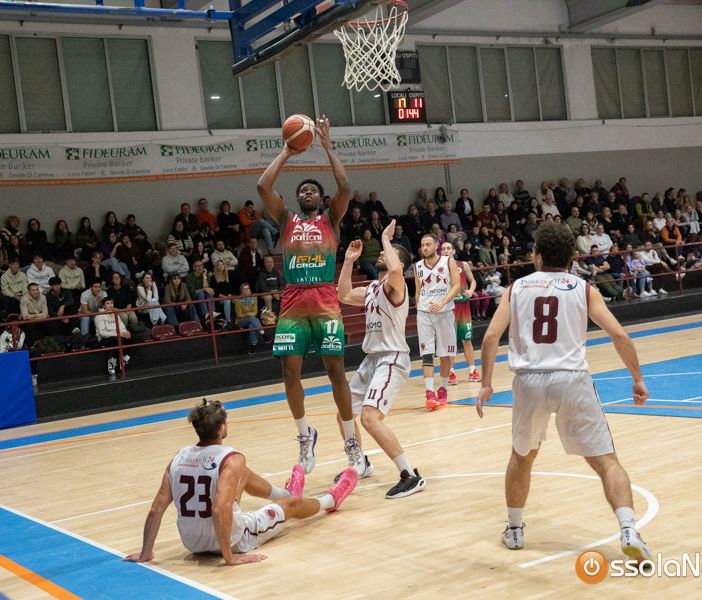 Basket, anticipi per la Findomo Pediacooph24 e la Paracchini Expo Foma
