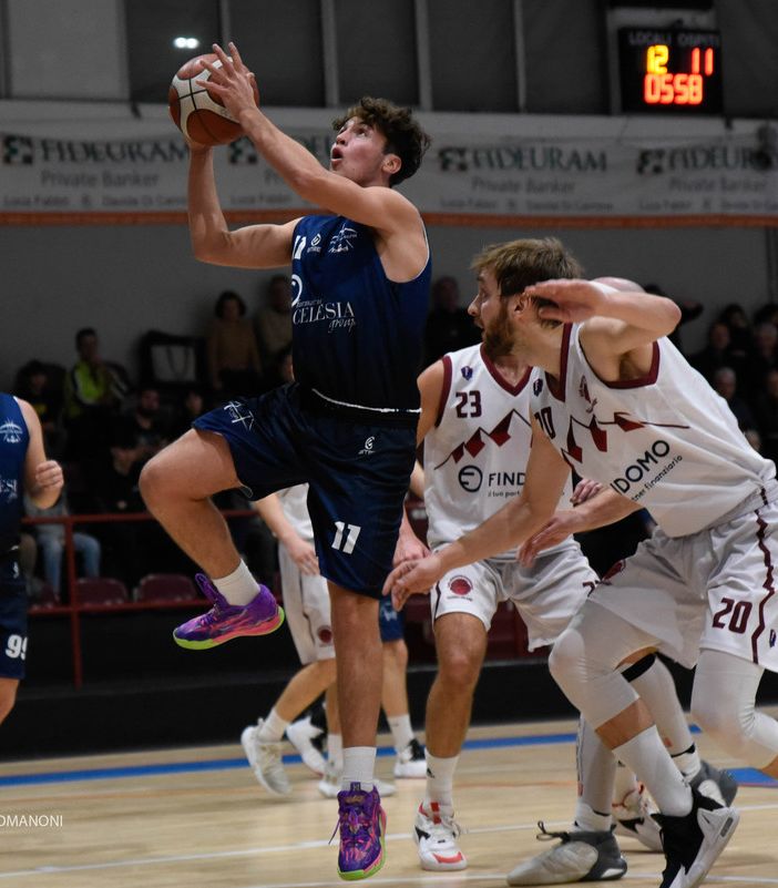 La Cestistica sconfitta di 2 punti a Galliate