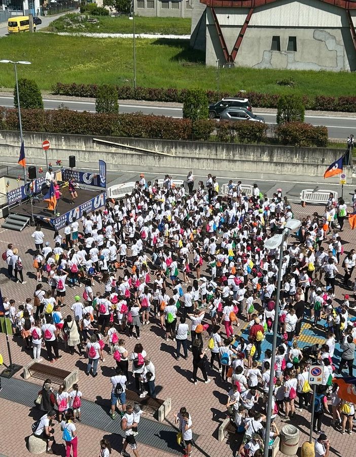 Oltre 900 partecipanti a “Coloriamo Lo sport”