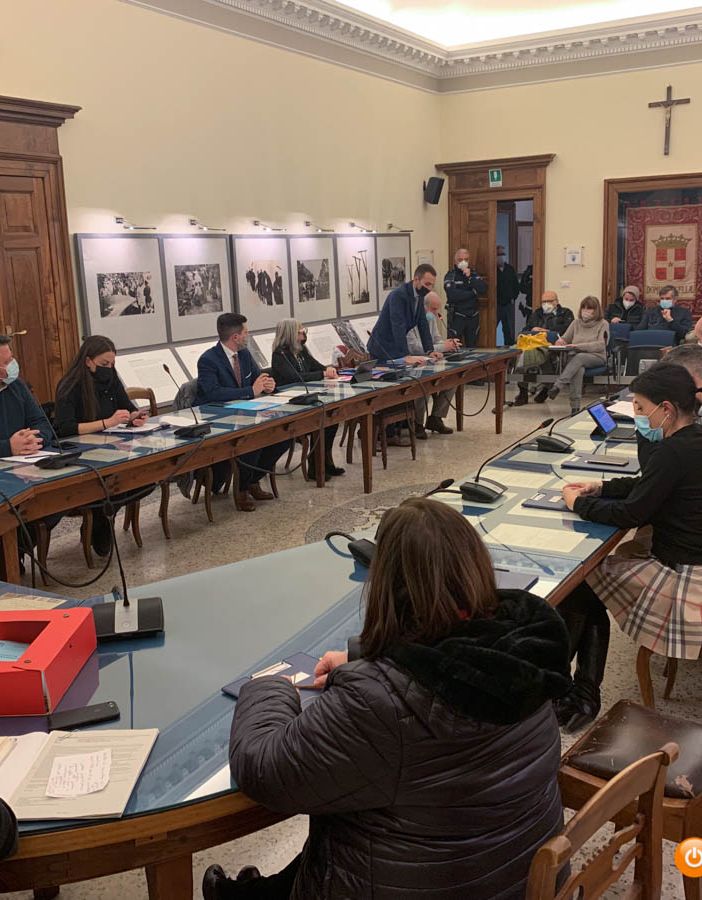Domani sera il consiglio comunale di Domo