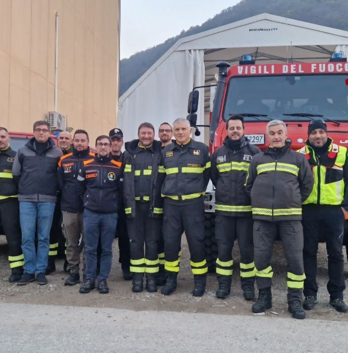 Il direttore regionale dei vigili del fuoco Alessandro Paola in visita nel Vco FOTO