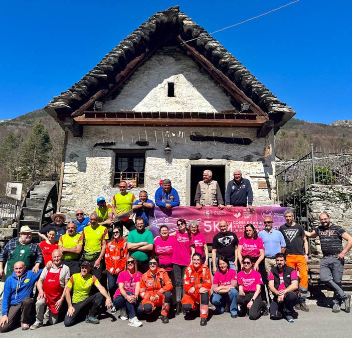 Druogno in rosa: oltre 5.000 euro per la ricerca sul cancro con “Just The Woman I Am” FOTO