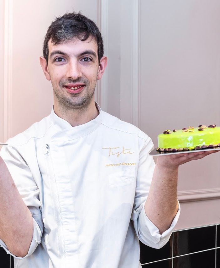 Un dolce dedicato a tutte le mamme realizzato dal pasticcere domese Fabio Tisti