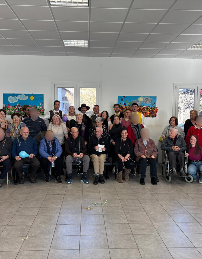 Carnevale di solidarietà e musica all'Alzheimer caffè dell'Ossola