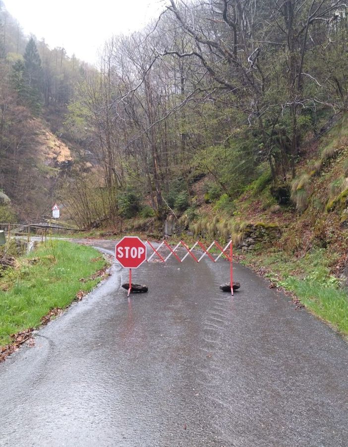 Frana a Morghen: la strada rimane chiusa al transito