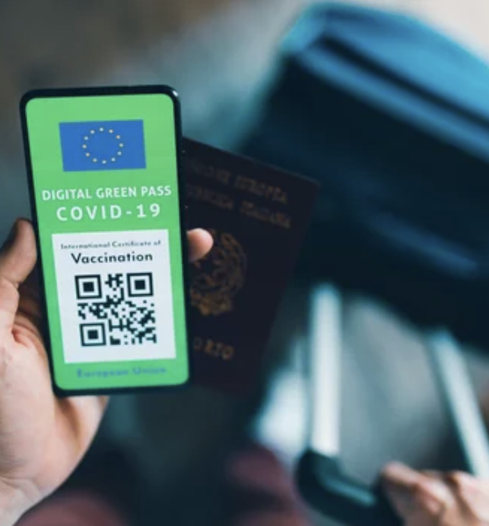 Dal primo maggio termina l'obbligo del Green pass