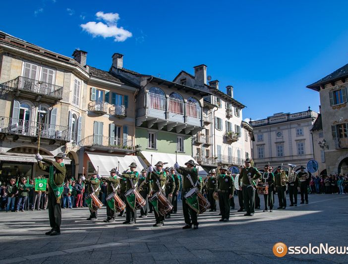 Sabato di festa per i 100 anni del Gruppo Alpini  FOTO E VIDEO