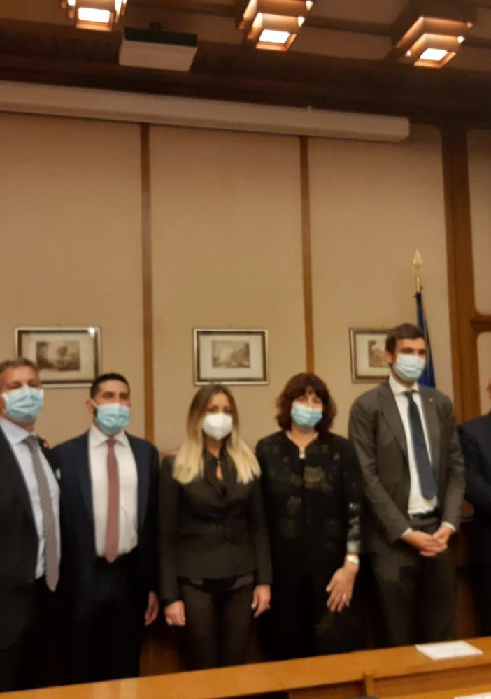 Sfiora i 32 miliardi di euro l'interscambio commerciale tra Italia e Svizzera