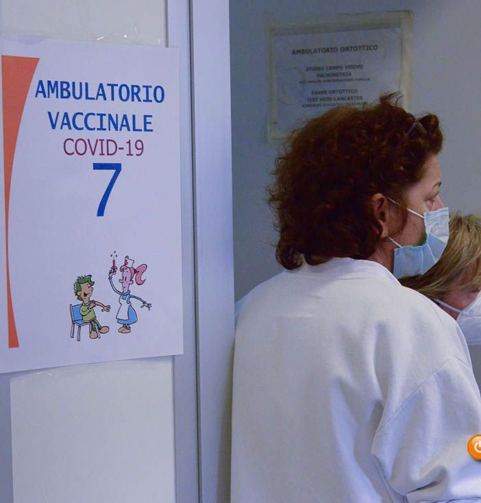 Iniziata la vaccinazione delle Forze dell'Ordine piemontesi