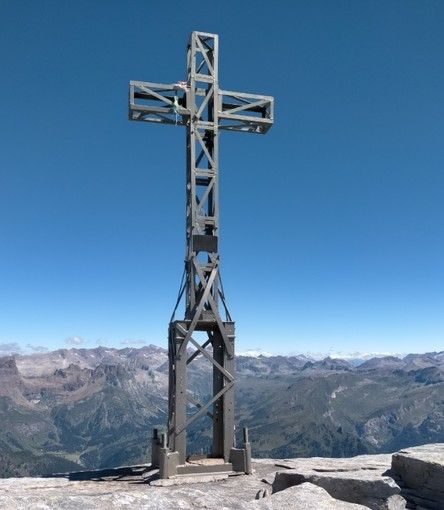 Panza (Lega): &quot;Le croci sulle cime delle vette non si toccano&quot;