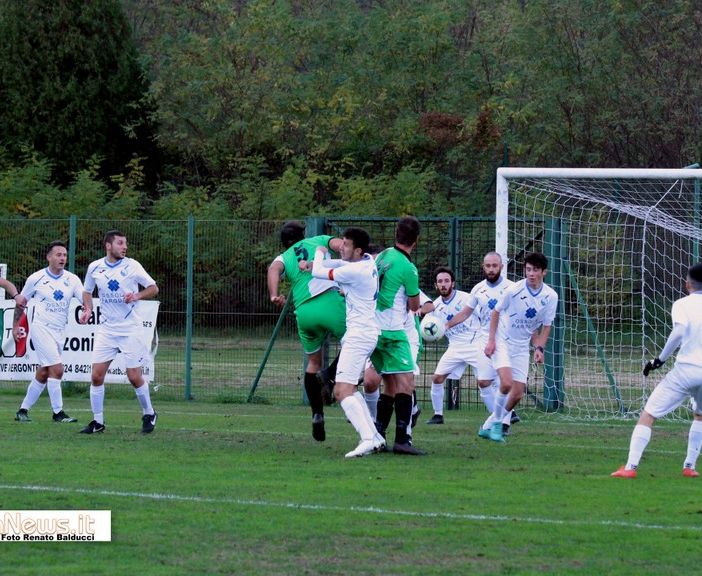 Una foto della partita di andata tra Fomarco e Virtus Villa