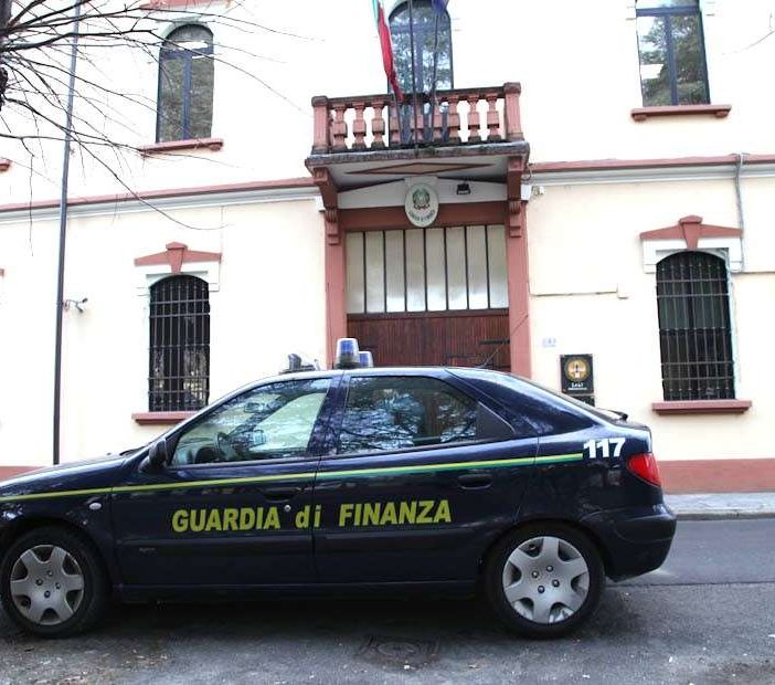 Guardia di Finanza: scoperti nel Vco 118 evasori totali e 139 lavoratori irregolari