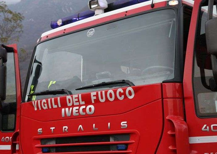 Principio di incendio in piazza Mercato