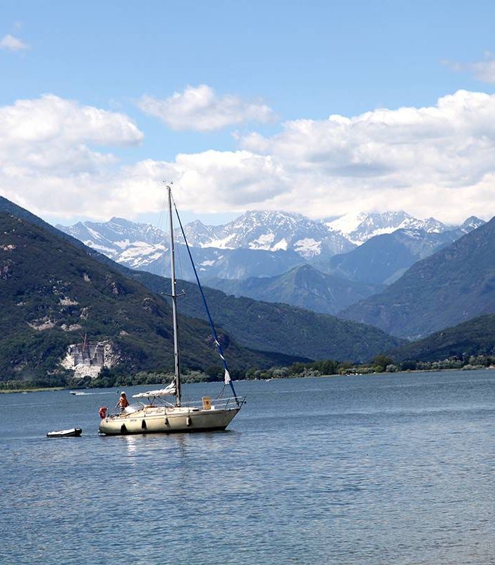 Crociere per famiglie sul Lago Maggiore con la Grotta di Babbo Natale