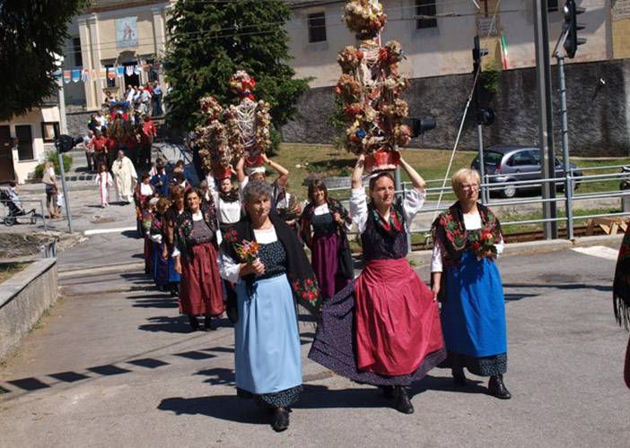 A Trontano la tradizionale processione delle Cavagnette