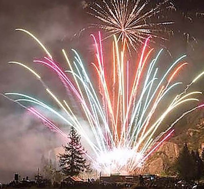 La Valle Vigezzo non rinuncia ai tradizionali fuochi, appuntamento questa sera alla Piana con Vette d'Artificio