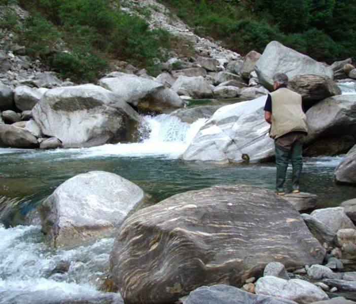 Uncem: “La pesca nelle valli piemontesi è ferma e con essa tutto l’indotto turistico”