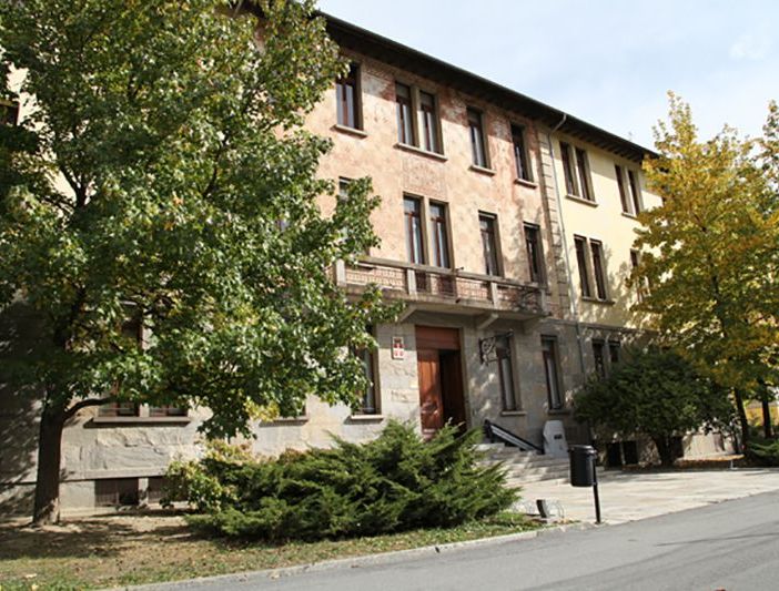 “Coccole e filastrocche&quot; alla biblioteca Contini anche in agosto