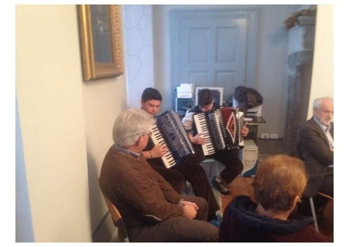 Una scuola di fisarmonica a Beura