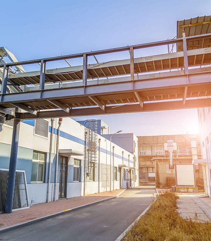 Tiene il tessuto produttivo del Piemonte Nord Orientale: incertezze e rincari frenano la ripresa