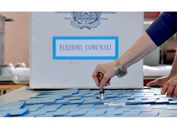 Nei piccoli comuni con solo un candidato a sindaco attenzione agli elettori all'estero