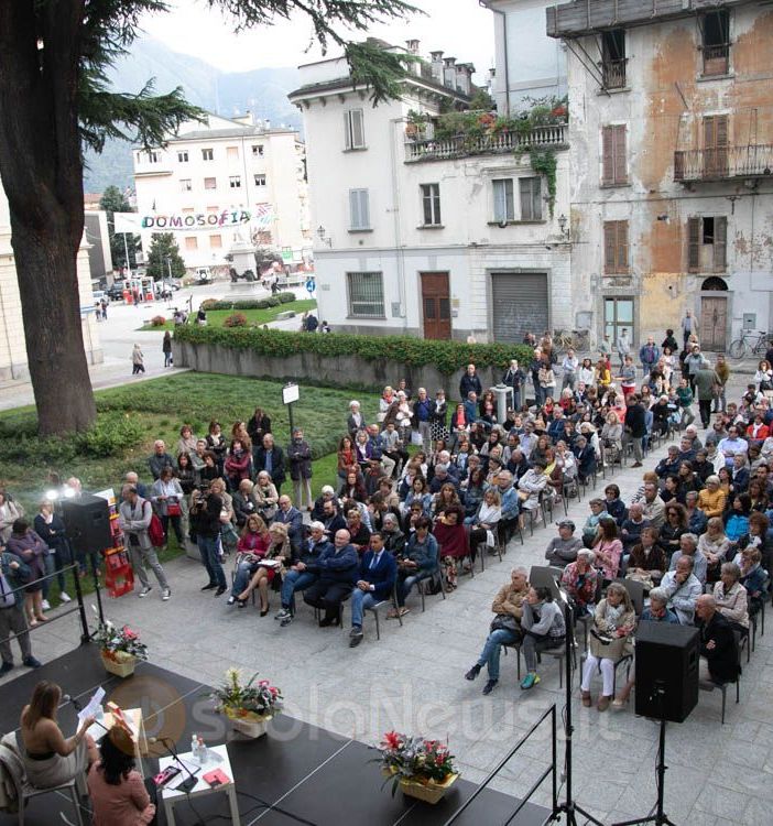 Seconda giornata per Domosofia 2022: si parla di economia, guerra e arte