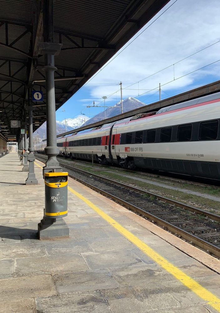 Riaperta parzialemente la linea ferroviaria del Sempione