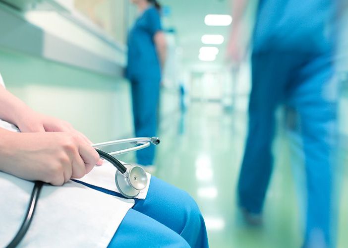 Sanità, Nursing Up: &quot;Calano le iscrizioni per la laurea in infermieristica: -10,5%&quot;.