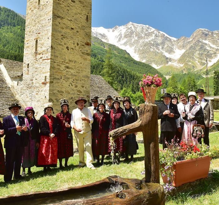 Macugnaga celebra la festa di San Bernardo