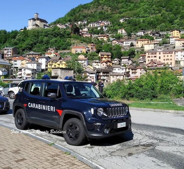 Ruba merce in una bigiotteria di Villa, denunciato un 40enne di Piedimulera