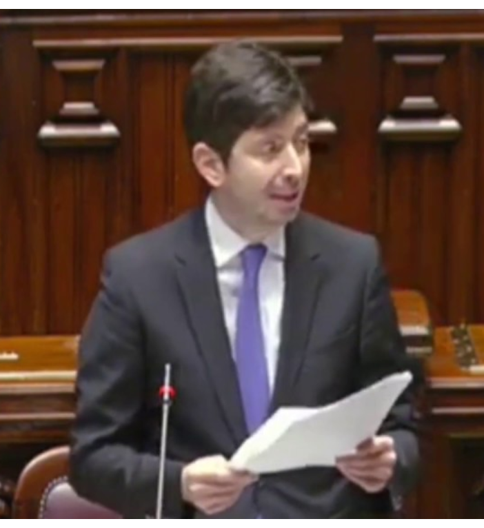 Il ministro Speranza: &quot;Dal primo dicembre terza dose a 40-60enni&quot;
