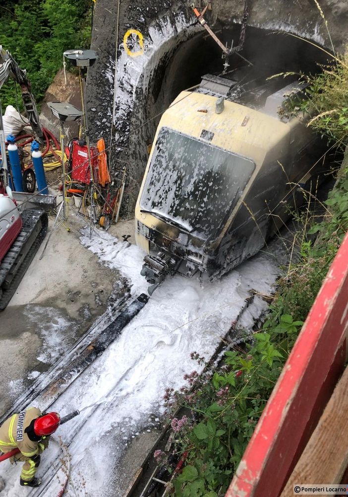 Centovalli, principio d’incendio in galleria per un locomotore