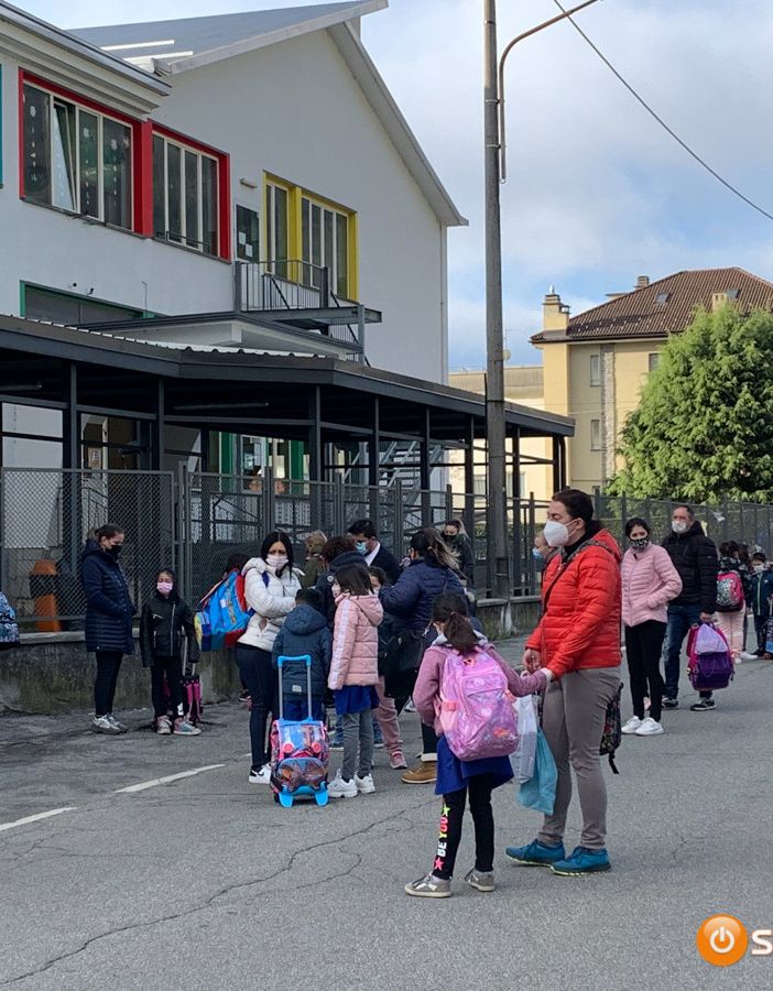 “La mascherina a scuola si sarebbe potuta togliere prima, investendo sulla ventilazione meccanica”