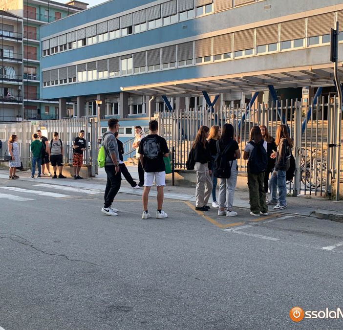 Scuola, per chi suona la campanella: in Piemonte si torna in classe l'11 settembre
