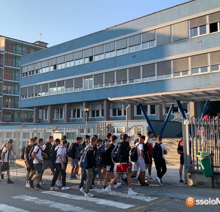 Vacanze scolastiche anticipate per via delle votazioni