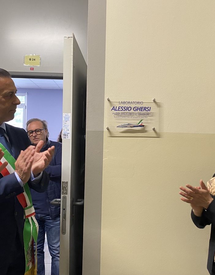 Il nuovo laboratorio del liceo Spezia intitolato al maggiore Alessio Ghersi FOTO E VIDEO