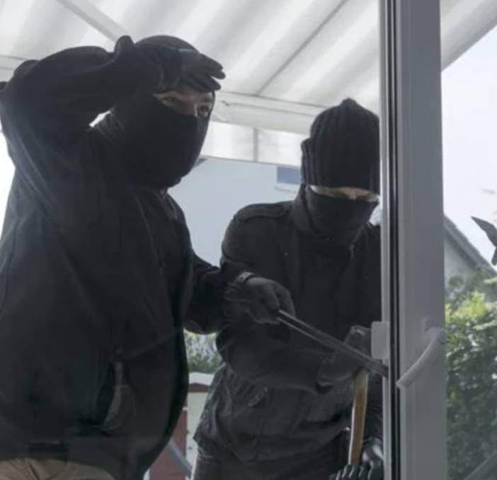 Case incustodite durante le vacanze: i consigli utili per proteggersi dai furti