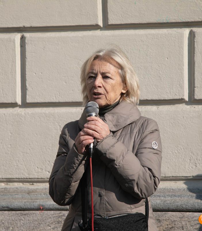 Giuliana Sgrena: &quot;Facciamo sentire la nostra vicinanza al popolo ucraino''